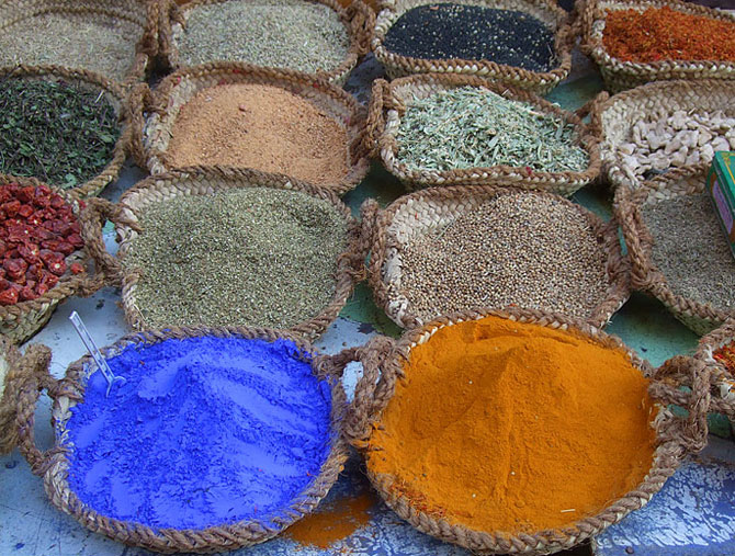 گروه اینترنتی خورشید