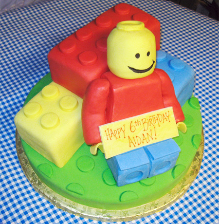 Beautiful-delicious-birthday-cake-8.jpg