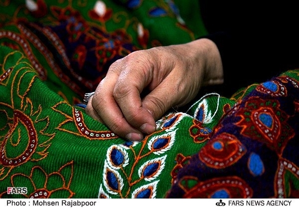 پته کرمان زیباترین و ارزشمندترین سوزن‌دوزی در جهان 