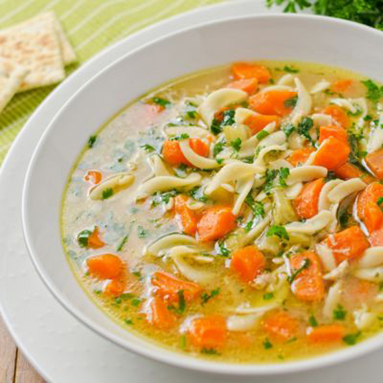 طرز تهیه سوپ نودل سبزیجات