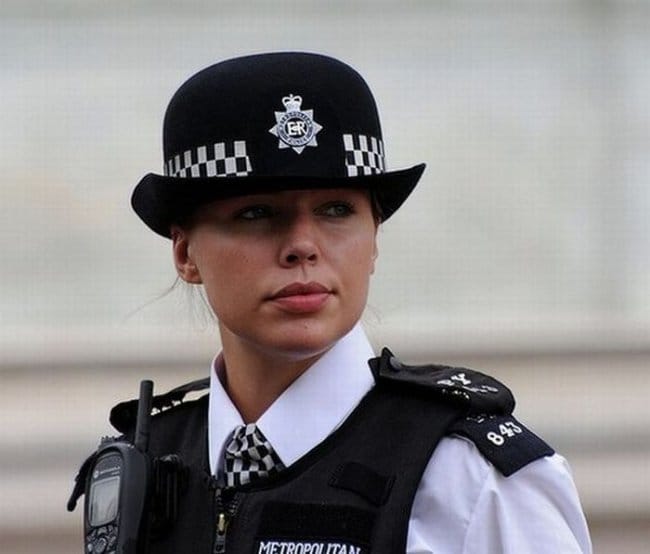 عکس های جالب از پلیس زن