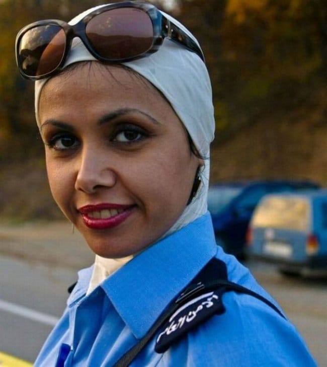 یونیفرم زنان و دختران پلیس در کشورهای مختلف