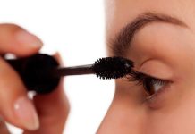 از سیاهی ریمل چشم تا سفیدی کرم دست ریمل