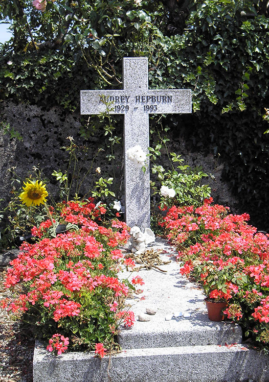 قبر آدری هپبورن