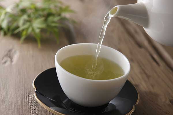 فواید دارویی و درمانی چای سبز