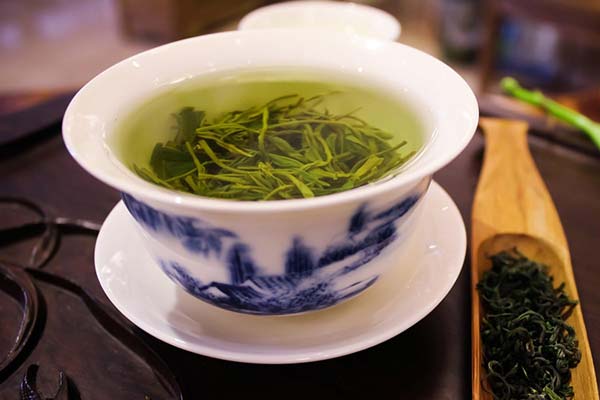 آیا چای سبز به لاغری کمک می کند؟