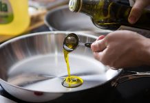 آیا روغن زیتون برای پخت و پز غذا مناسب است؟
