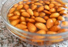 خواص خیساندن بادام درختی