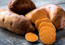 طرز پخت سیب زمینی شیرین