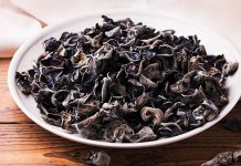 فواید قارچ گوش ابری