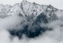 چرا بالای کوه هوا سردتر است؟