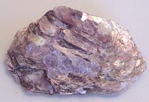 خواص سنگ لپیدولیت چیست؟