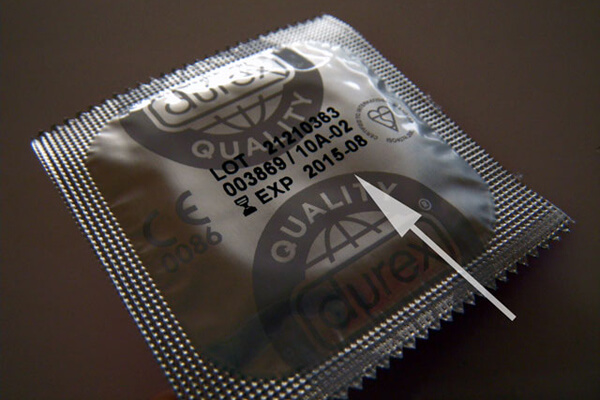 عوارض استفاده از کاندوم تاریخ گذشته
