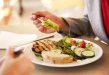 بهترین زمان خوردن صبحانه برای افراد دیابتی