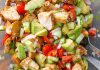 طرز تهیه سالاد مرغ و آووکادو