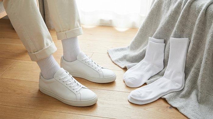 از نظر روانشناسی پوشیدن جوراب سفید چه معنایی دارد؟